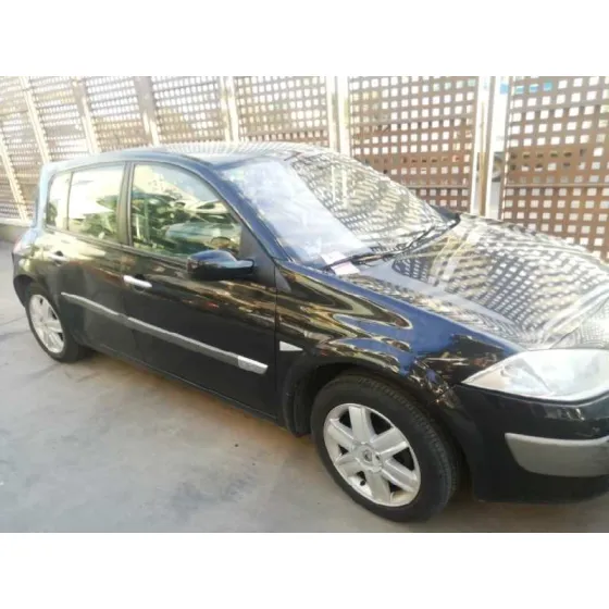 RENAULT MEGANE II BERLINA 5P '2004 CONFORT AUTHENTIQUE NEGRO