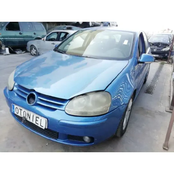 VOLKSWAGEN GOLF V BERLINA (1K1) '2004 1.9 TDI AZUL