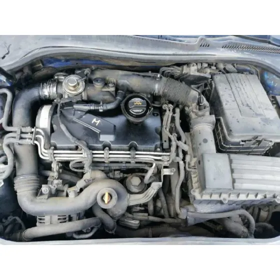 VOLKSWAGEN GOLF V BERLINA (1K1) '2004 1.9 TDI AZUL