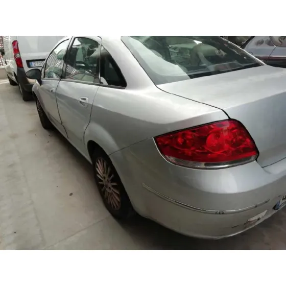 FIAT LINEA (110) '2009 1.3 16V JTD CAT GRIS