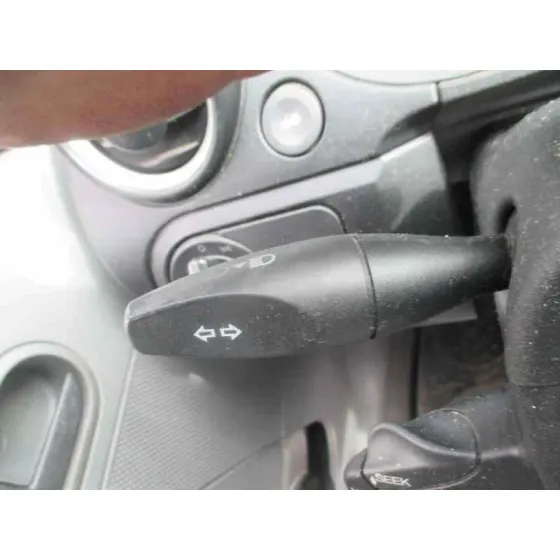 FORD FIESTA (CBK) '2003 AMBIENTE AZUL