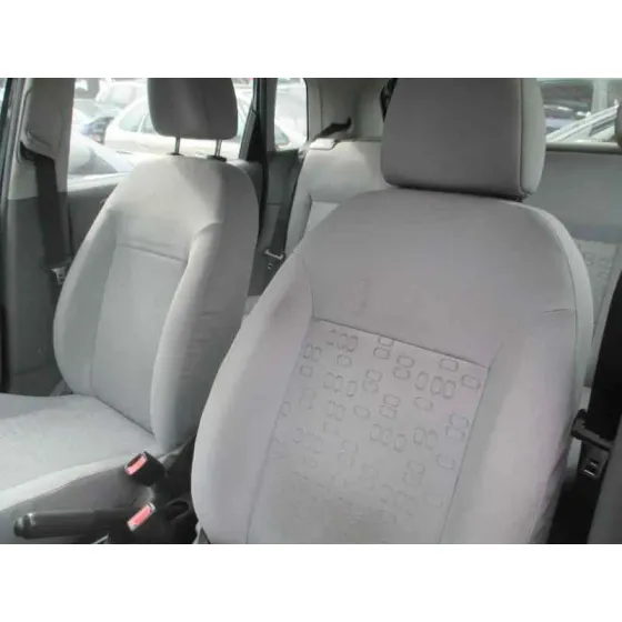 FORD FIESTA (CBK) '2003 AMBIENTE AZUL