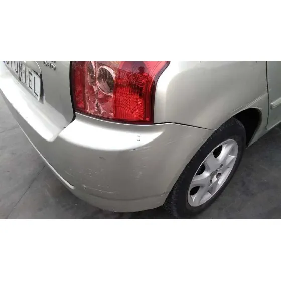 TOYOTA COROLLA (E12) '2006 2.0 D-4D SOL SEDAN PLATA