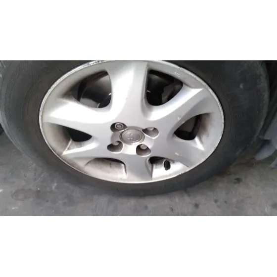 TOYOTA COROLLA (E12) '2006 2.0 D-4D SOL SEDAN PLATA