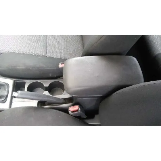 TOYOTA COROLLA (E12) '2006 2.0 D-4D SOL SEDAN PLATA