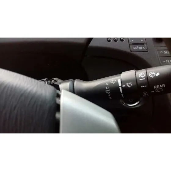 TOYOTA PRIUS (NHW30) '2012 ADVANCE PLATA