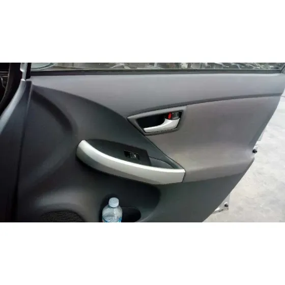 TOYOTA PRIUS (NHW30) '2012 ADVANCE PLATA
