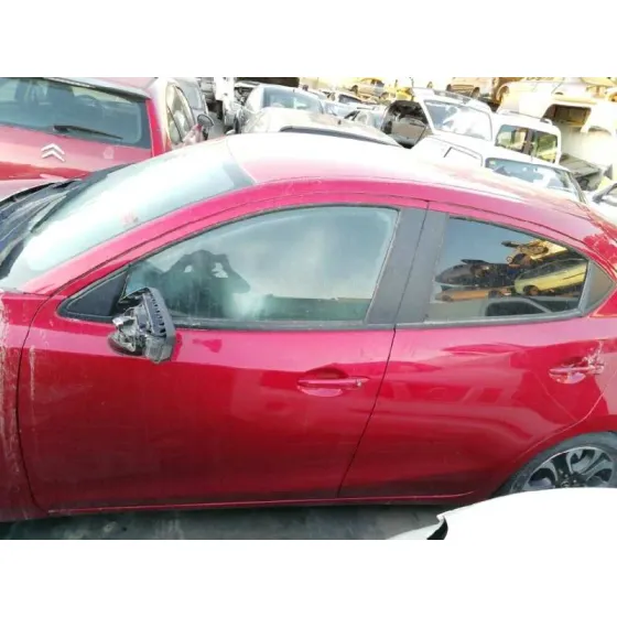MAZDA 2 LIM. () '2015 EXCLUSIVE-LINE ROJO