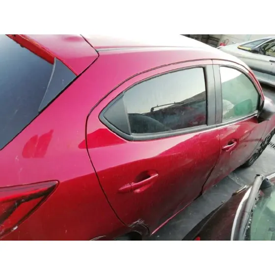 MAZDA 2 LIM. () '2015 EXCLUSIVE-LINE ROJO