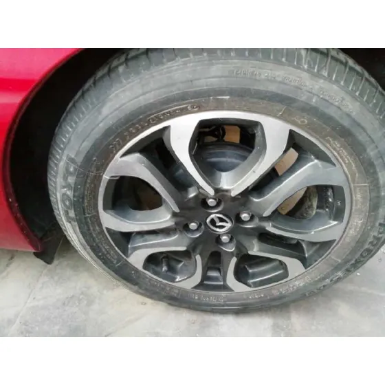 MAZDA 2 LIM. () '2015 EXCLUSIVE-LINE ROJO