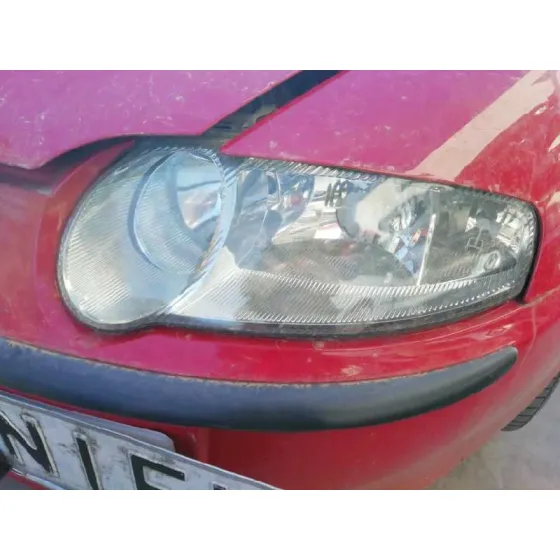 ALFA ROMEO 147 (190) '2004 1.9 JTD DISTINCTIVE ROJO