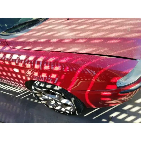 ALFA ROMEO 147 (190) '2004 1.9 JTD DISTINCTIVE ROJO