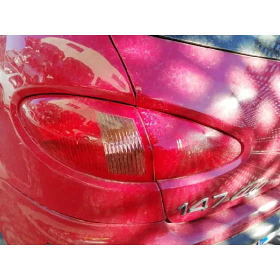 ALFA ROMEO 147 (190) '2004 1.9 JTD DISTINCTIVE ROJO