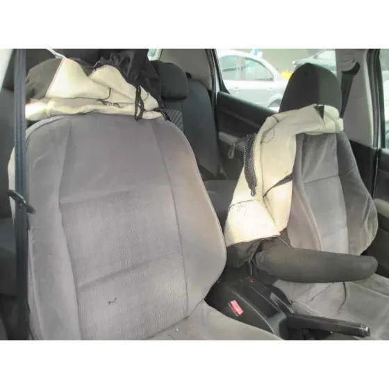 PEUGEOT 307 (S1) '2001 XT BLANCO