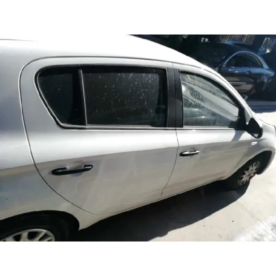 HYUNDAI I20 '2010 COMFORT BLANCO