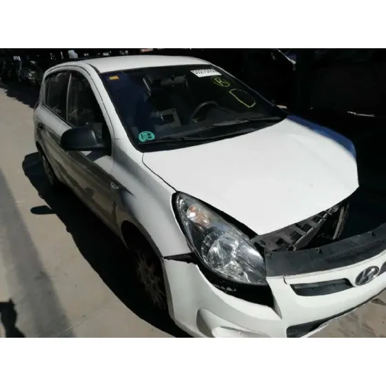 HYUNDAI I20 '2010 COMFORT BLANCO