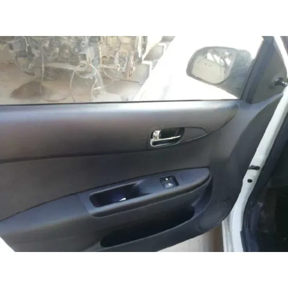 HYUNDAI I20 '2010 COMFORT BLANCO