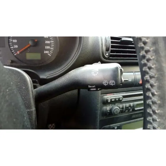 SEAT LEON (1M1) '2003 SPORT NEGRO