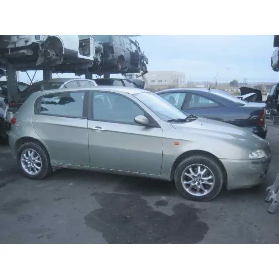 ALFA ROMEO 147 (190) '2001 1.6 16V CAT