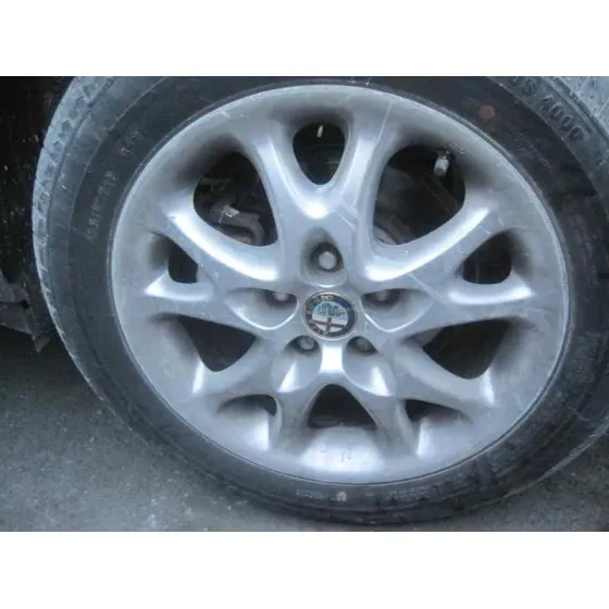 ALFA ROMEO 147 (190) '2001 1.6 16V CAT