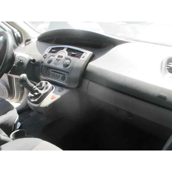 RENAULT SCENIC II '2005 1.6 16V GRIS