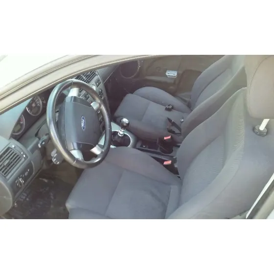 FORD MONDEO BERLINA (GE) '2001 AMBIENTE (06.2003->) (D) PLATA