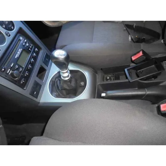FORD MONDEO BERLINA (GE) '2001 AMBIENTE (06.2003->) (D) PLATA
