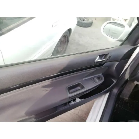 VOLKSWAGEN GOLF V BERLINA (1K1) '2007 GT BLANCO