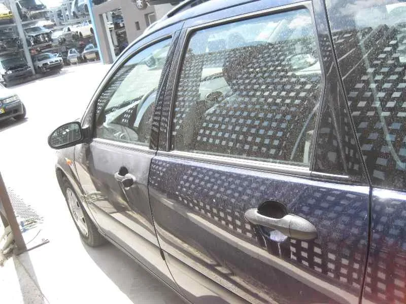 FORD FOCUS TURNIER (CAK) '2000 AMBIENTE AZUL