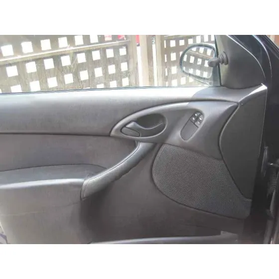 FORD FOCUS TURNIER (CAK) '2000 AMBIENTE AZUL