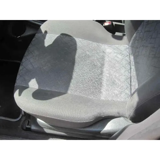 FORD FOCUS TURNIER (CAK) '2000 AMBIENTE AZUL