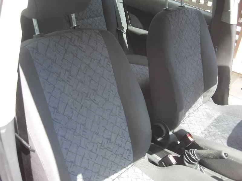 FORD FOCUS TURNIER (CAK) '2000 AMBIENTE AZUL