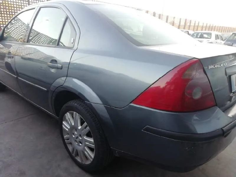 FORD MONDEO BERLINA (GE) '2003 2.0 TDCI CAT GRIS