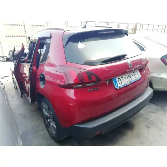 PEUGEOT 2008 (--.2013->) '2017 STYLE ROJO