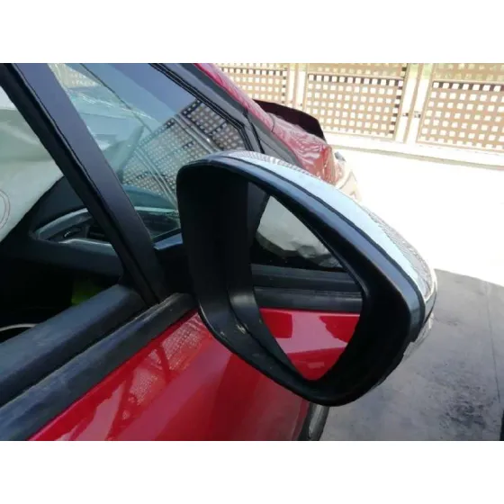 PEUGEOT 2008 (--.2013->) '2017 STYLE ROJO