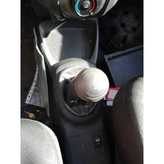 TOYOTA YARIS '2009 1.0 CAT GRIS
