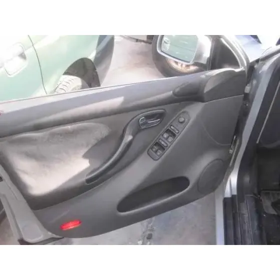 SEAT TOLEDO (1M2) '2002 SELECT PLATA