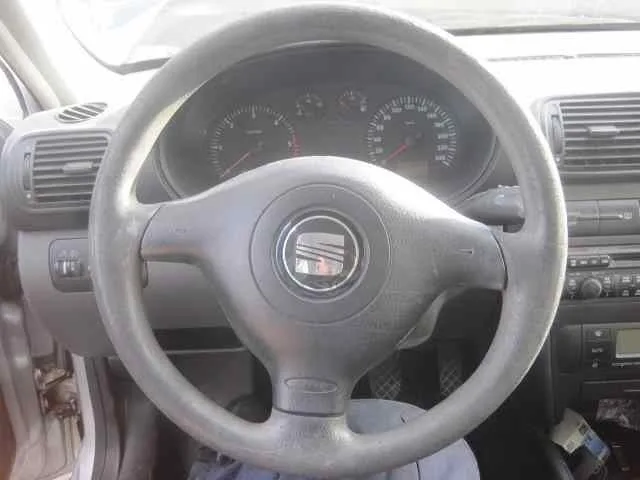 SEAT TOLEDO (1M2) '2002 SELECT PLATA