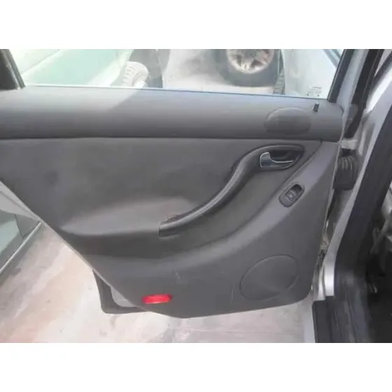 SEAT TOLEDO (1M2) '2002 SELECT PLATA