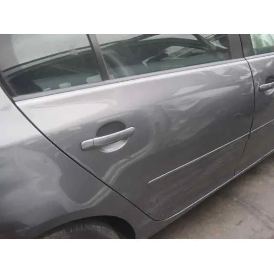 VOLKSWAGEN GOLF V BERLINA (1K1) '2005 HIGHLINE GRIS