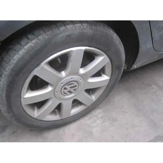 VOLKSWAGEN GOLF V BERLINA (1K1) '2005 HIGHLINE GRIS