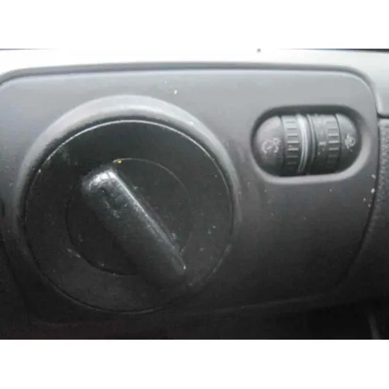 VOLKSWAGEN GOLF V BERLINA (1K1) '2005 HIGHLINE GRIS
