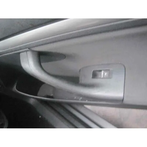 VOLKSWAGEN GOLF V BERLINA (1K1) '2005 HIGHLINE GRIS