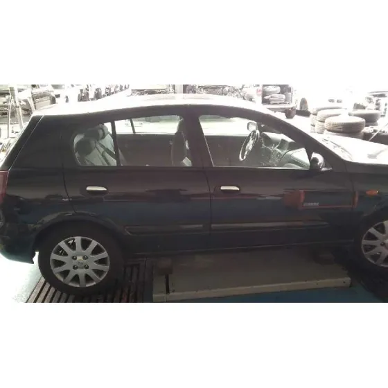 NISSAN ALMERA (N16/E) '2004 LINE UP NEGRO