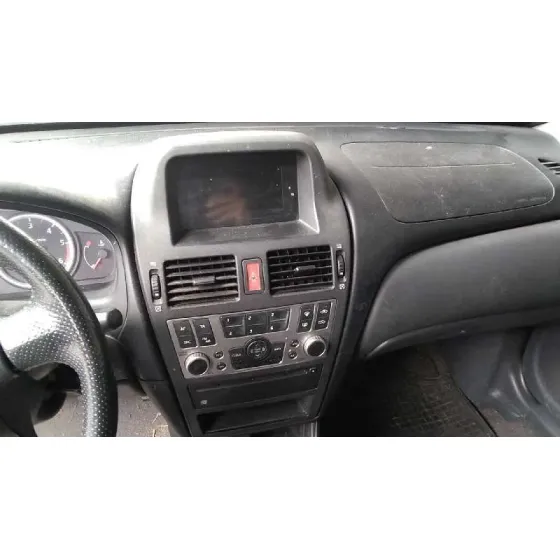 NISSAN ALMERA (N16/E) '2004 LINE UP NEGRO