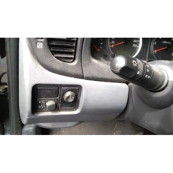 NISSAN ALMERA (N16/E) '2004 LINE UP NEGRO