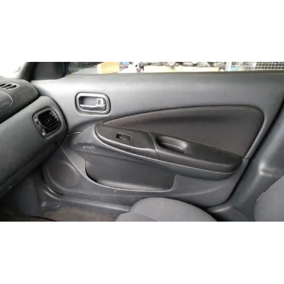 NISSAN ALMERA (N16/E) '2004 LINE UP NEGRO