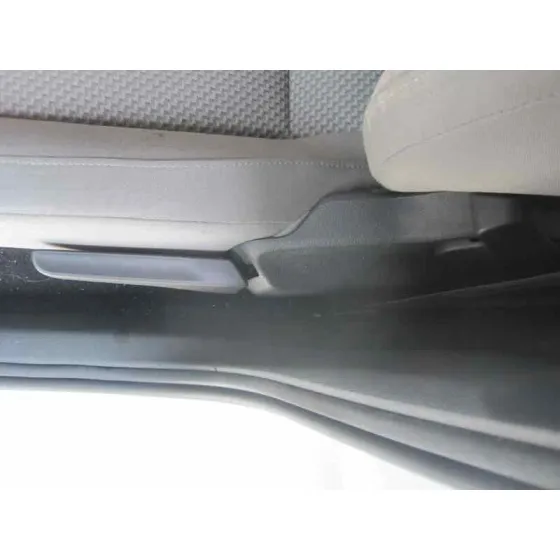 SEAT TOLEDO (KG3) '2015 REFERENCE BLANCO