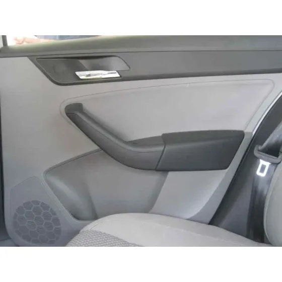 SEAT TOLEDO (KG3) '2015 REFERENCE BLANCO
