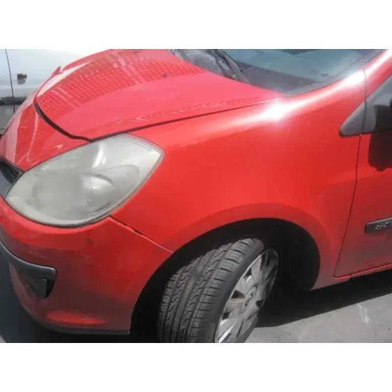 RENAULT CLIO III '2006 20 ANIVERSARIO ROJO